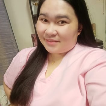 Roxan, Filipino nanny, in Riyadh