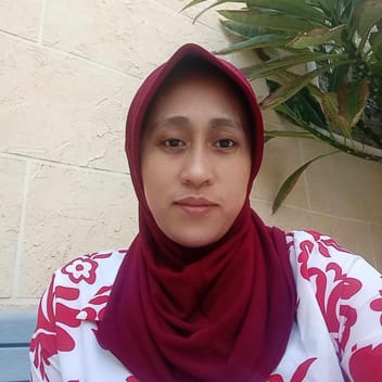 Carlota , Filipino maid, in Jeddah