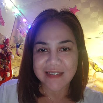 Annabell, Filipino maid, in Dubai