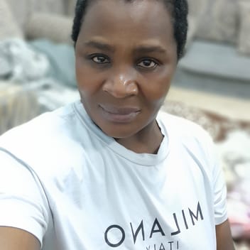 Agnes, Kenyan nanny, in Riyadh