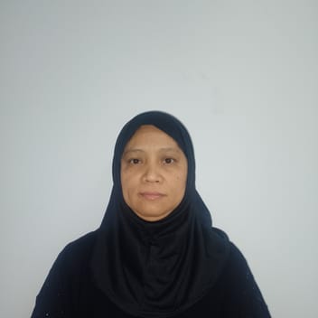 Evelyn, Filipino nanny, in Saudi Arabia