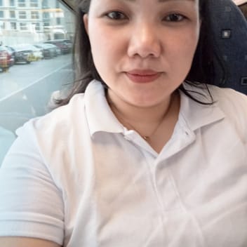 April, Filipino nanny, in Dubai
