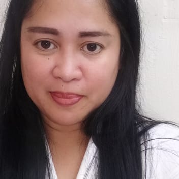 Joan, Filipino maid, in Dubai
