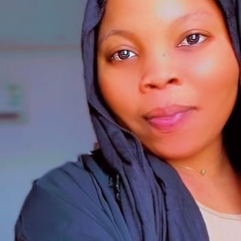 Mariam , Ghanaian nanny, in Jeddah