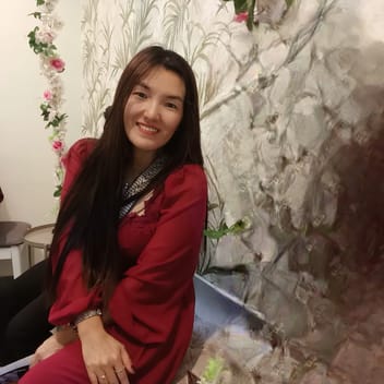 Jingle, Filipino nanny, in Dubai