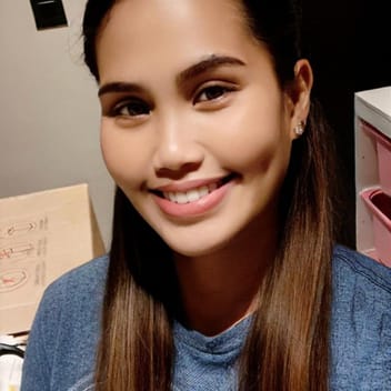 Mariel, Filipino nanny, in Dubai