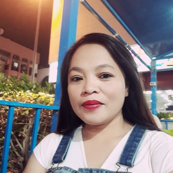 Mary jean, Filipino nanny, in Dubai