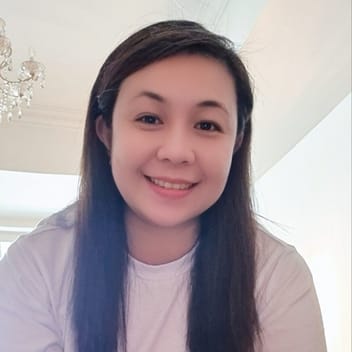 Hazel, Filipino nanny, in Dubai
