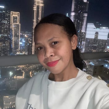 Robelyn, Filipino nanny, in Dubai