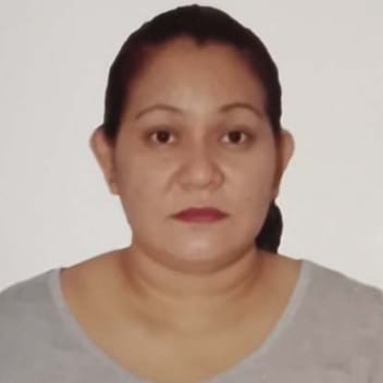 Myra, Filipino nanny, in Dubai