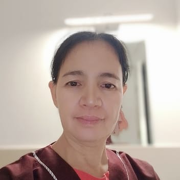 Maricel , Filipino maid, in Saudi Arabia