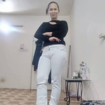 Madelyn B,, Filipino elder-care worker, in Jeddah