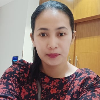 Josephine , Filipino nanny, in Dubai