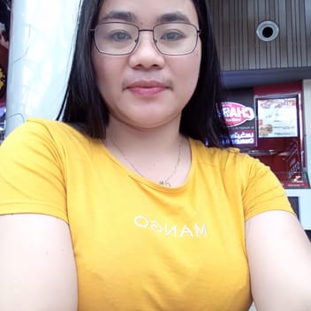 Nelzen, Filipino nanny, in Dubai