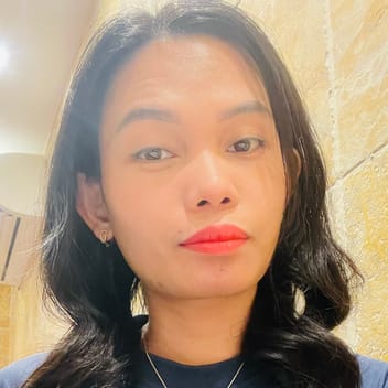 Ritchie, Filipino nanny, in Dubai