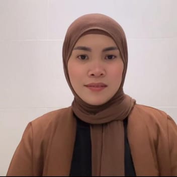 Nadzma , Filipino maid, in Dubai