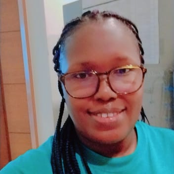 Pauline , Kenyan maid, in Dubai