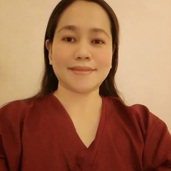 Jenny ann, Filipino nanny, in Abu Dhabi