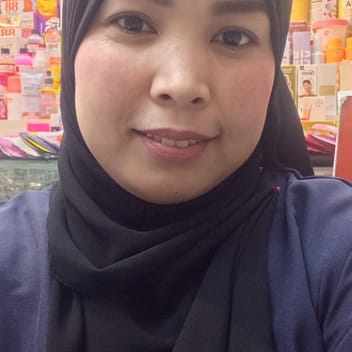 Ferlinda, Filipino elder-care worker, in Riyadh