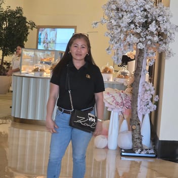 Marietta, Filipino nanny, in Saudi Arabia