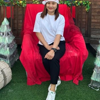 karen, Filipino nanny, in Dubai