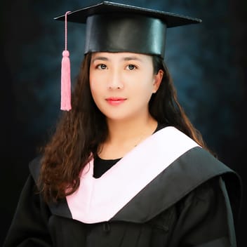 Melchair, Filipino nanny, in Riyadh