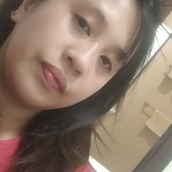 Kasandra , Filipino maid, in Dubai