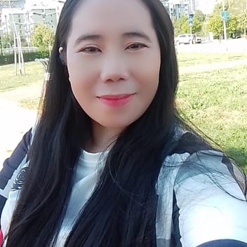 Rosemarie , Filipino nanny, in Dubai