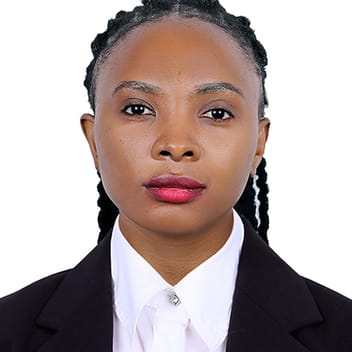 Mary , Kenyan nanny, in Qatar