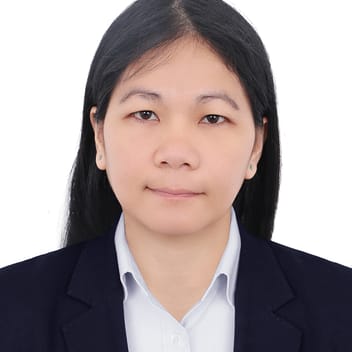 Rosemie, Filipino nanny, in Dubai