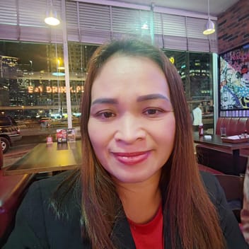 Joy, Filipino nanny, in Dubai