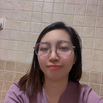 Tina, Filipino elder-care worker, in Jeddah