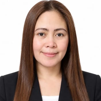 Sharon, Filipino nanny, in Dubai