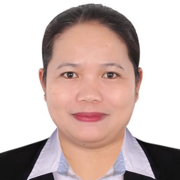 Anavelia, Filipino nanny, in Dubai