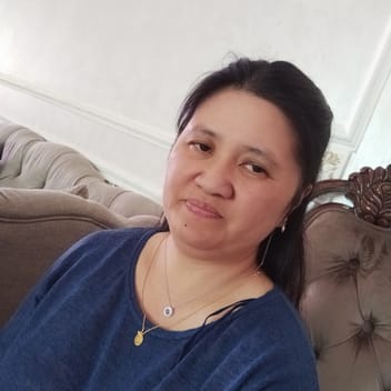 Rosemarie, Filipino nanny, in Dubai