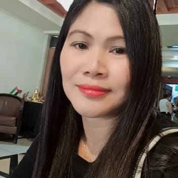 Mary, Filipino nanny, in Dubai