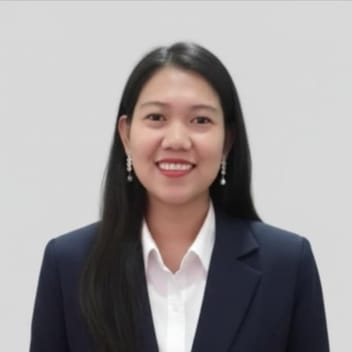Jocelyn , Filipino nanny, in Dubai