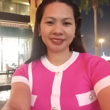 Charise, Filipino nanny, in Sharjah