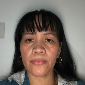 Rosemarie, Filipino maid, in Dubai