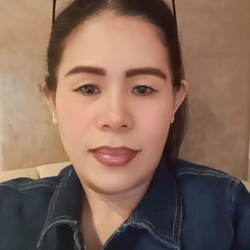 Arcenia, Filipino elder-care worker, in Saudi Arabia