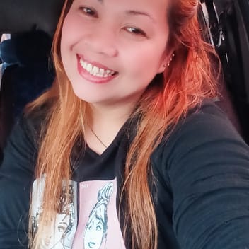 Mary , Filipino nanny, in Dubai