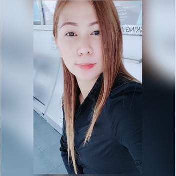 Apple, Filipino nanny, in Dubai