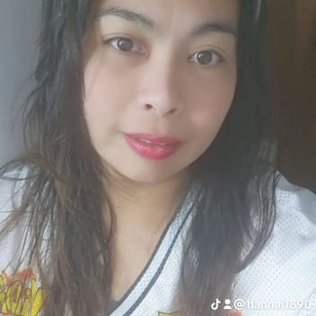 Janine, Filipino nanny, in Dubai