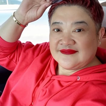 Teresita, Filipino driver, in Abu Dhabi