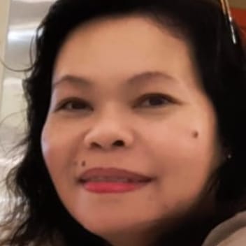 Lourdes, Filipino nanny, in Dubai