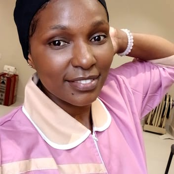 Sharon, Kenyan maid, in Riyadh