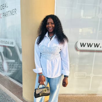Love , Nigerian nanny, in Dubai
