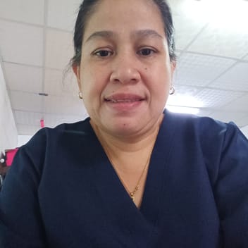 May, Filipino nanny, in Abu Dhabi