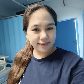 Corazon, Filipino elder-care worker, in Riyadh