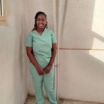 Esther , Kenyan nanny, in Riyadh